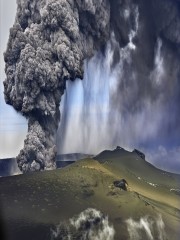 Into Iceland's Volcano film en streaming